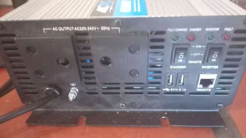 ACDC UPS-TYPE 600W PURE-SINE INVERTER