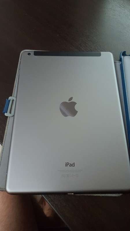 Apple iPad Air 1, 16GB, Wi-Fi + Cellular (4G/LTE), 9.7in - Space Gray