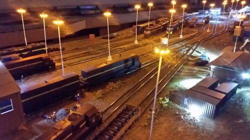 HO scale yard lamps.