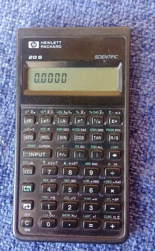 HP 20S Scientific and Statistical calculator with manual and pouch.