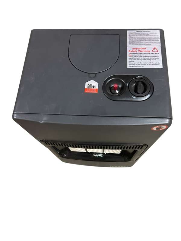 Cadac - 3 Panel Rollabout GAS Heater DEMO UNIT NO GRILL TESTED AND WORKING SEE DESCRIPTION