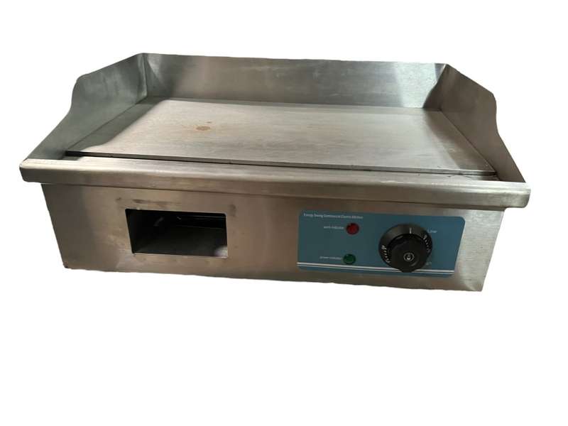 Flat Top Table Top Electric 2600w Grill  Stainless Steel Demo/Display Unit READ DESCRIPTION