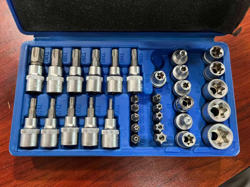33 PCS 3/8 Drive Star Male Female BIT