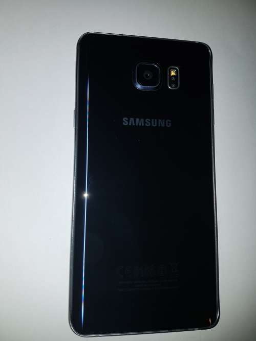 Samsung Galaxy Note 5 * AS NEW *