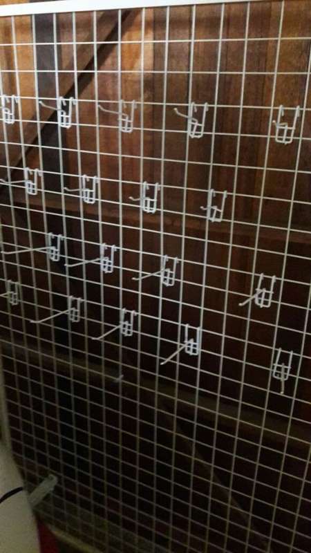 Wire Grid Display Unit on Wheels (1.5m x 1m) with 79 hooks