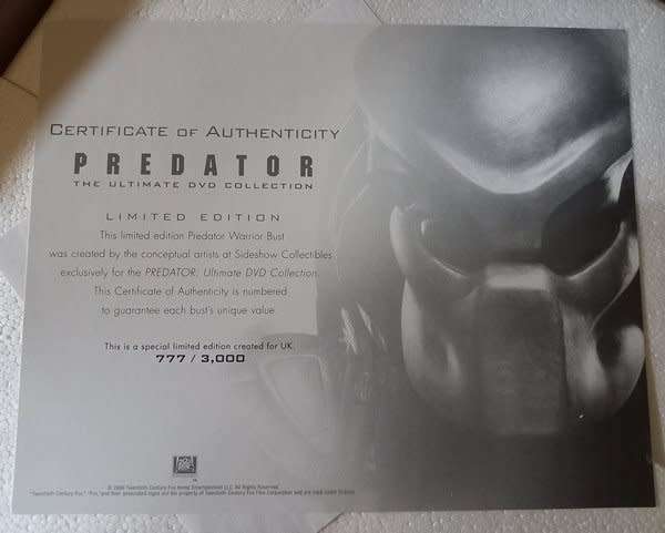 Predator - The Ultimate DVD Collection set (Limited Edition with Predator bust)