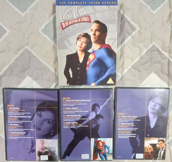 Lois & Clark - The New Adventures of Superman. Complete seasons 1 to 4 DVD bundle