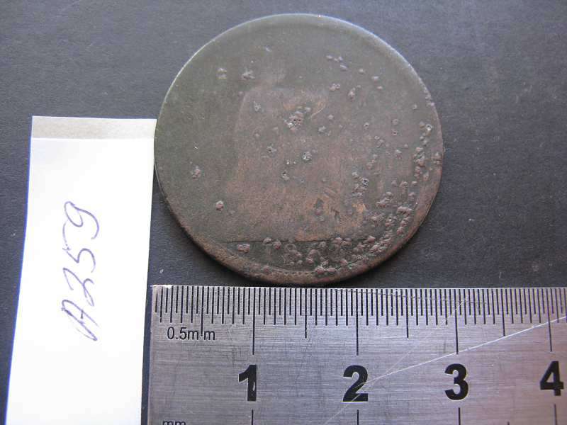 GREAT BRITAIN YOUNG QUEEN VICTORIA PENNY. VERY WORN AS PICTURED.