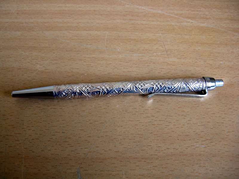 GLOBUS, STERLING SILVER PEN, TRIBES OF ISRAEL BEZALEL WORKS. L 13cm. PLS NOTE: CLICKER IS STIFF!!!