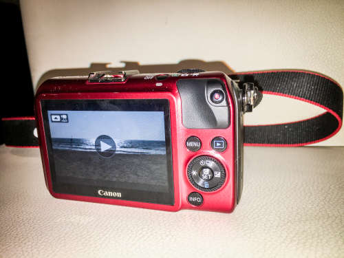 Canon EOS M Mirrorless Digital Camera with 18-55mm lens