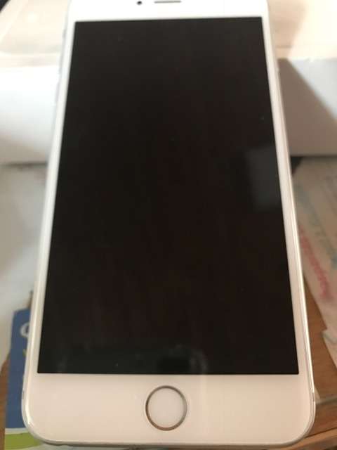 iPhone 6 Plus 128gb in mint condition. Free delivery
