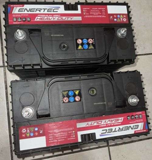 1000W/24V Off-grid Solar Home Power Station + 2 x 100A 12V batteries. (1000W Pure sine Inverter)