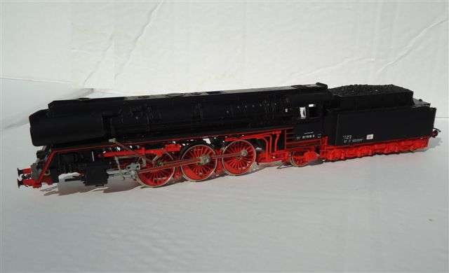 Piko Br01 German Loco