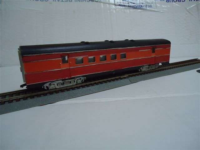 Coach for project or spares -Red no1
