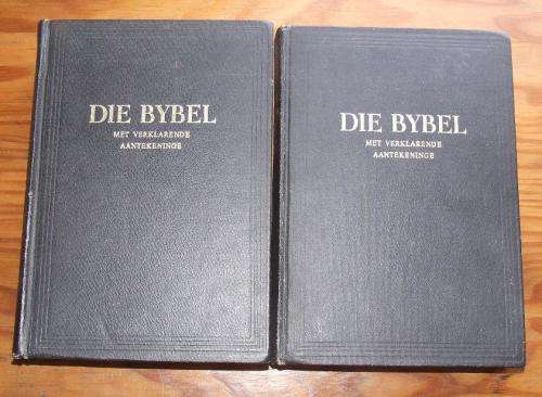 Die Bybel met Verklarende Aantekeninge 1958/9