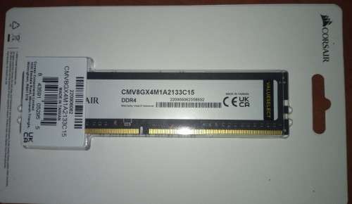 Corsair Value 8GB DDR4-2133 Module (1x8GB) - CL15, 1.2V  ME-CD4821V15
