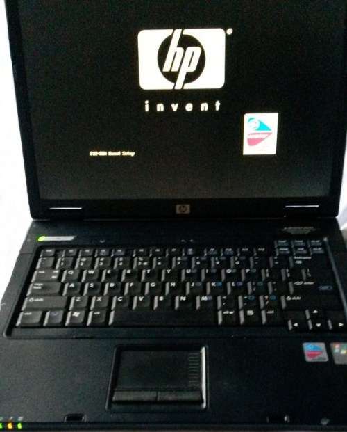 HP Laptop -  Freezes on start-up  *****LOW SHIPPING ****