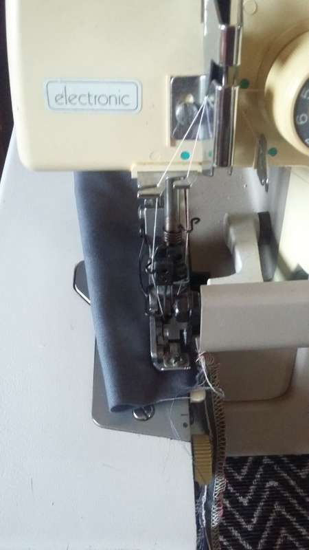 Bernina Bennett Overlocker  MODEL 335  - Bargin ***** FREE SHIPPING ****