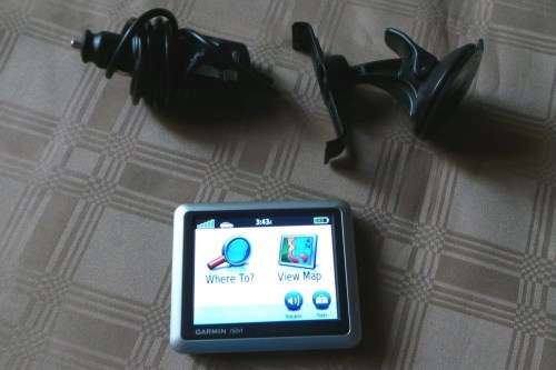 Garmin Nuvi 1200  Navigation system   **** LOW LOW SHIPPING ******