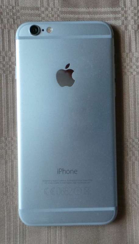 Iphone 6 Up for grabs Cellphone  -  ***** LOW LOW SHIPPING ******