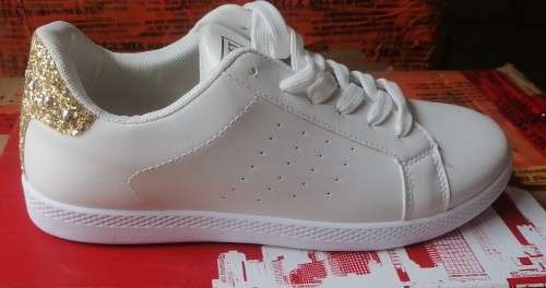 Ladies White Soviet Brand New Takkies Size 6,7 and 8  - *****  LOW LOW SHIPPING  *****
