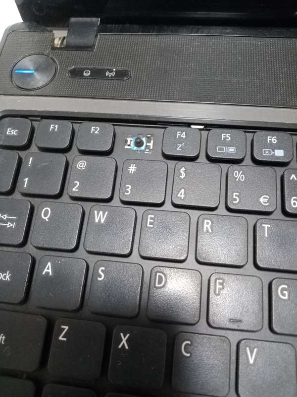 ACER LAPTOP CORE I3 - MODEL - 5741 up for Grabs - ******LOW LOW SHIPPING *****