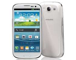 Samsung S3 White Smartphone - Excellent Condition