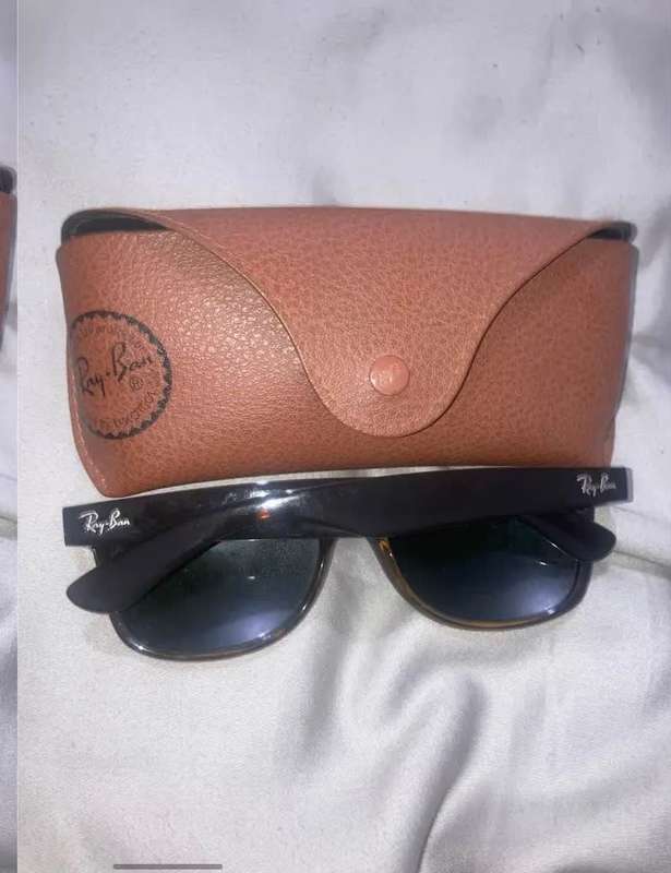 Ray bans sunglasses
