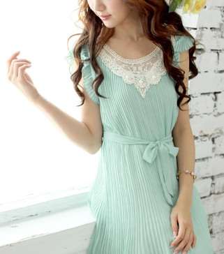 *Fashion Tokyo* Knitting Collar Chiffon Pleated Dress-Pastel Green