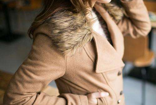 *Fashion Tokyo* Rider Jacket with Detachable Fur Collar-Light Brown