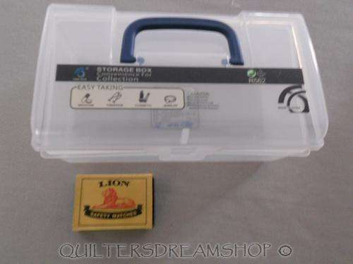 STORAGE CONTAINER WITH HANDLE