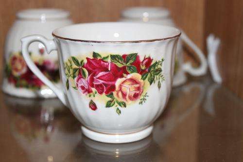 Royal China English Rose