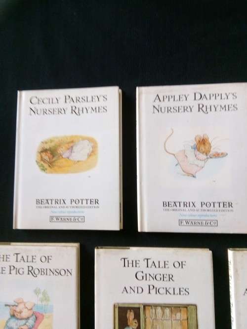 ASSORTED BEATRIX POTTER BOOKS - 5 X PUBLISHED 1987 - 2 X PUBLISHED 1991