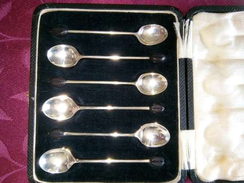 MAPPIN  and WEBB - 6 SILVER COFFEE SPOONS C1923 - ORIGINAL BOX