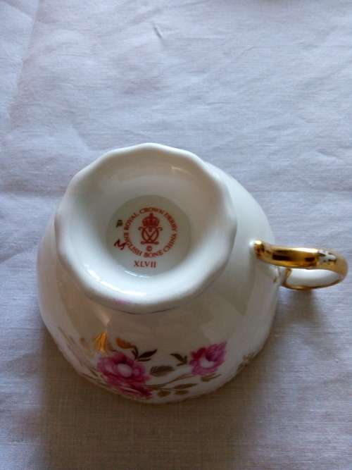 ROYAL CROWN DERBY TRIO - ROYAL PINXTON ROSES PATTERN