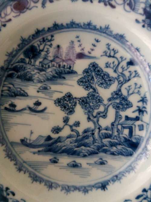 ANTIQUE CHINESE BLUE AND WHITE BOWLS - LATE 18TH OR EARLY 19TH CENTURY