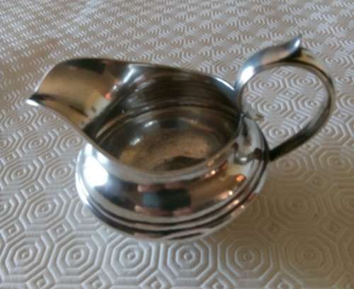 HALLMARKED SOLID SILVER CREAM JUG - 126 GRAMS - LONDON 1840 THOMAS MITCHELL andCO
