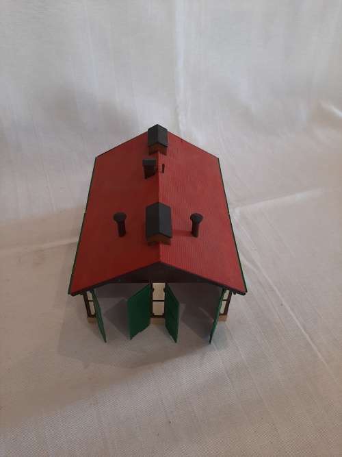 HO Scale Double Loco Shed