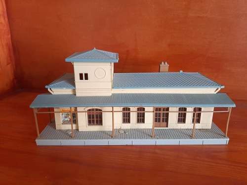 HO Scale Station