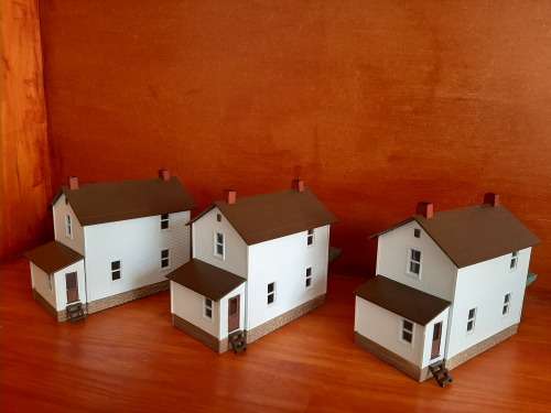 Set of 3 Double Story houses