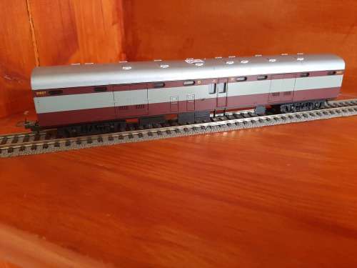 HO Scale LIMA Luggage Wagon