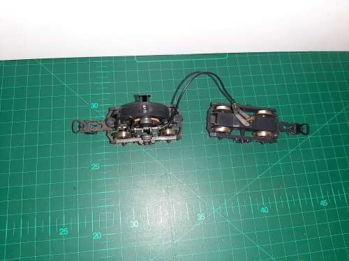 LIMA 5E powered bogie set