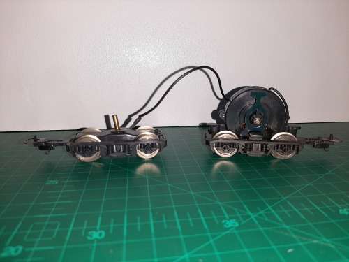 LIMA 5E powered bogie set
