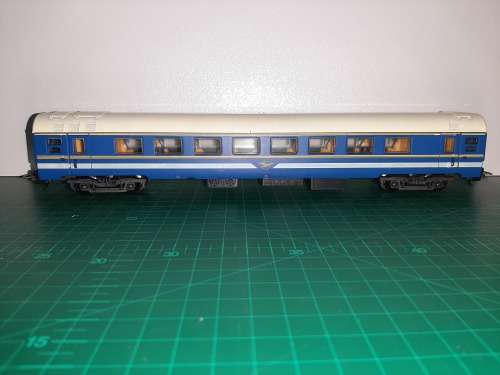 LIMA Blue Train Coach -  Boxed