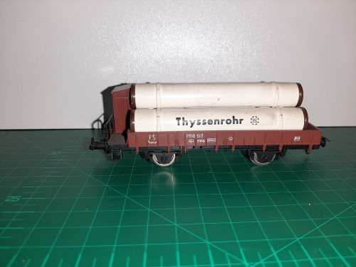 LIMA Lowbed wagon with pipe load - Boxed