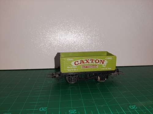 LIMA  Small wagon