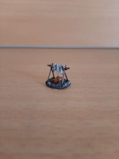 HO Scale Camp Fire with Fish