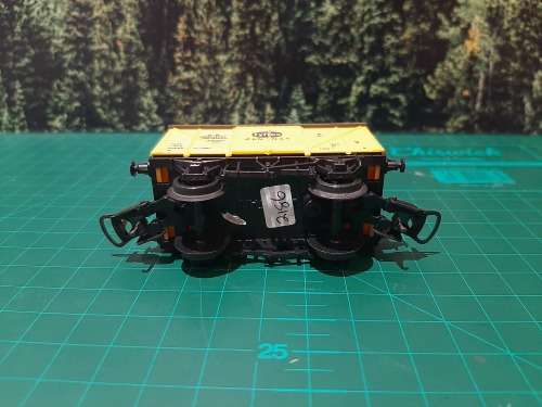 LIMA Small Syffes Box Car