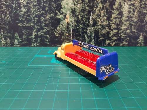 Piper-Cola Truck