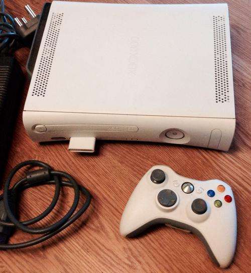 XBOX 360 Arcade
